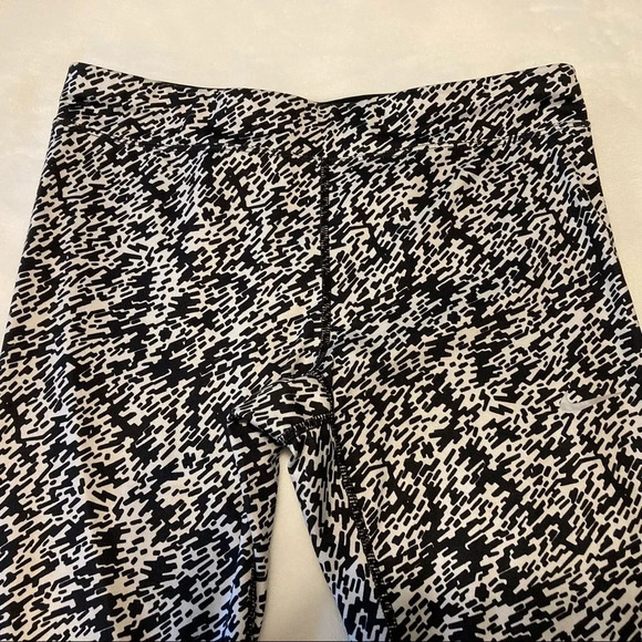 Nike Dri-fit Essential Running Tight S - Picture 3 of 14